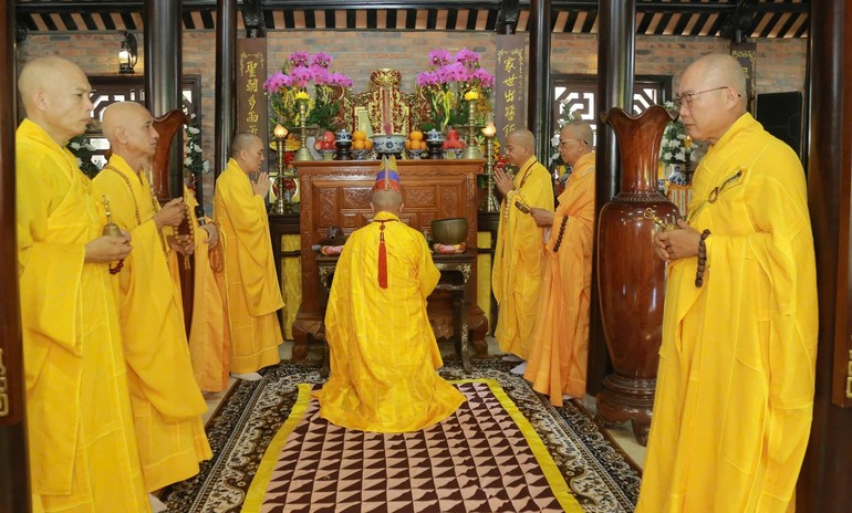 Khóa lễ cung tiến Giác linh Hòa thượng Thích Huệ Trí 