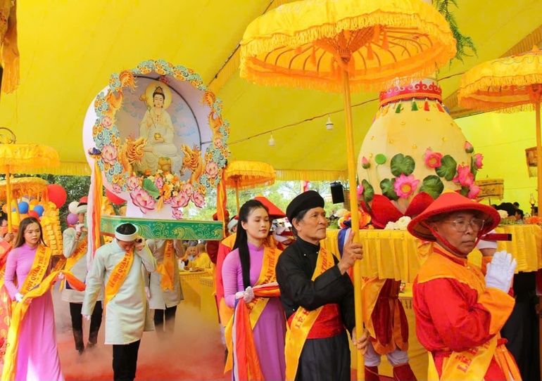Lễ hội Quán Thế Âm diễn ra tại núi Tứ Tượng (P.Thủy Xuân, TP.Huế)