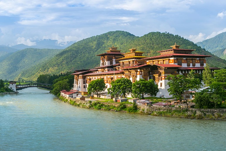 Bhutan cho thấy phát triển bền vững, hạnh phúc và nhân văn có thể song hành, và mọi nỗ lực vì hạnh phúc đều có thể thành hiện thực nhờ trí tuệ, từ tâm và giá trị đạo đức vững bền