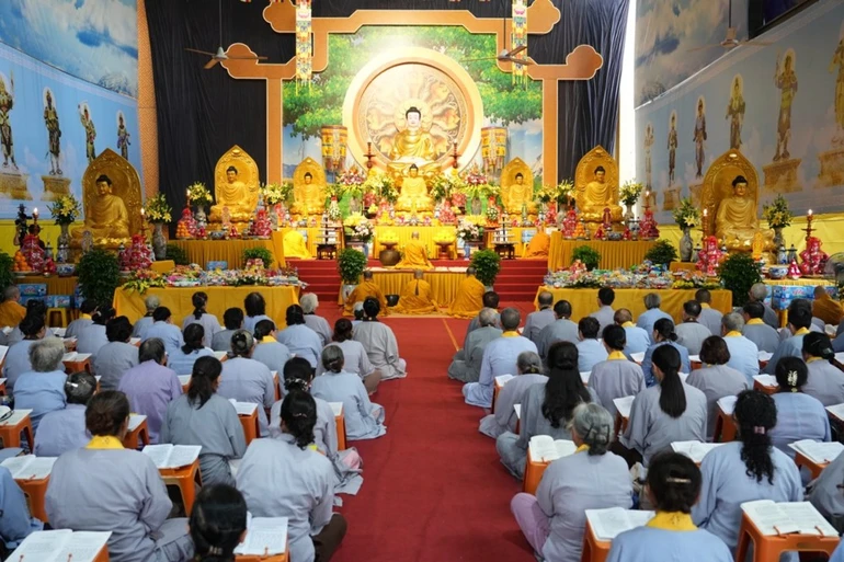 Pháp hội Dược Sư truyền thống lần thứ XX tại chùa Bằng thành tựu viên mãn