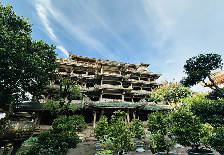 Học viện Phật giáo VN tại TP.HCM - Cơ sở I (750 Nguyễn Kiệm, phường Đức Nhuận, TP.HCM)