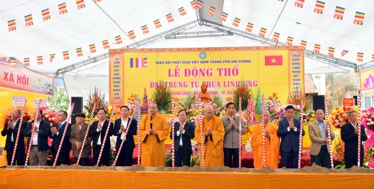 Chính thức động thổ trùng tu ngôi đại hùng bảo điện chùa Linh Ứng (xã Vĩnh Thịnh, TP.Hải Phòng)