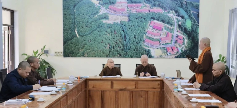 Quang cảnh phiên họp Hội đồng Điều hành Học viện Phật giáo VN tại Huế
