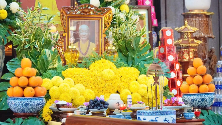 Di ảnh Trưởng lão Hòa thượng Thích Thanh Tứ (1927-2011)