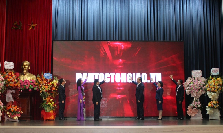 Tạp chí Dân tộc và Tôn giáo điện tử có tên miền dantoctongiao.vn