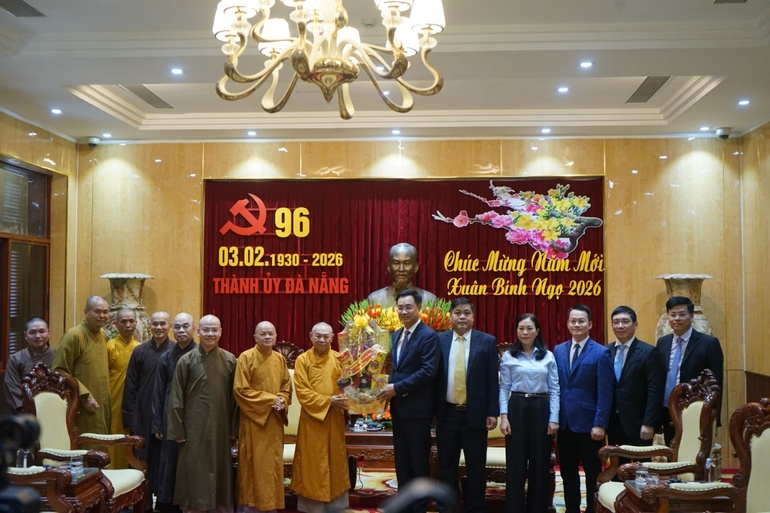 Chúc mừng Tết cổ truyền Bính Ngọ 2026 đến lãnh đạo Thành ủy TP.Đà Nẵng