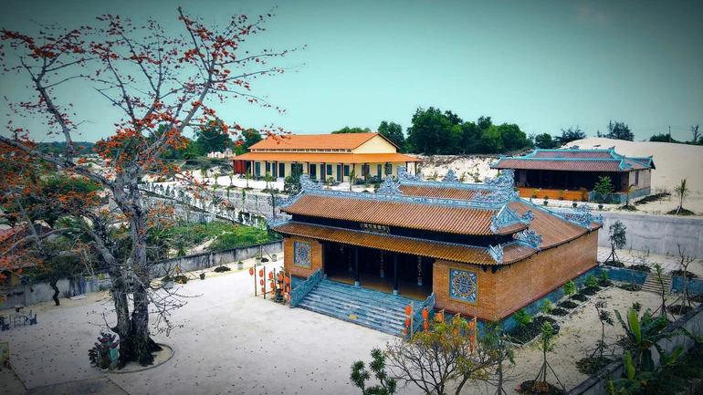 Toàn cảnh Sắc tứ Cảnh tiên tự