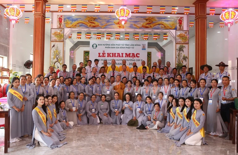 Lưu niệm tại lễ khai mạc