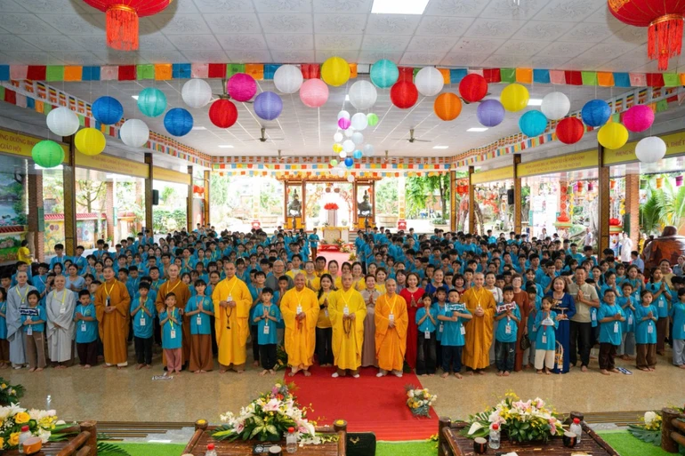 Lưu niệm tại khóa tu