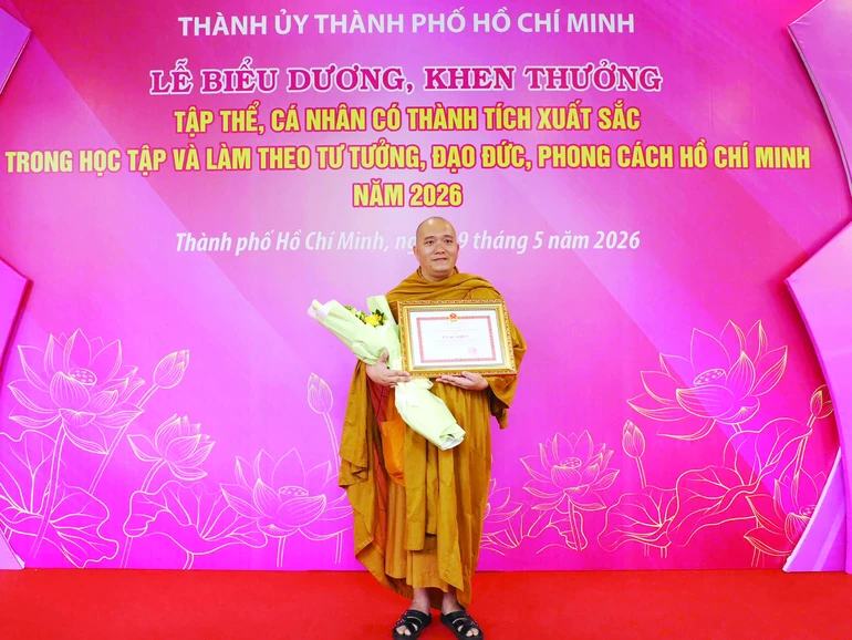 Đại đức Thích Minh Nghi