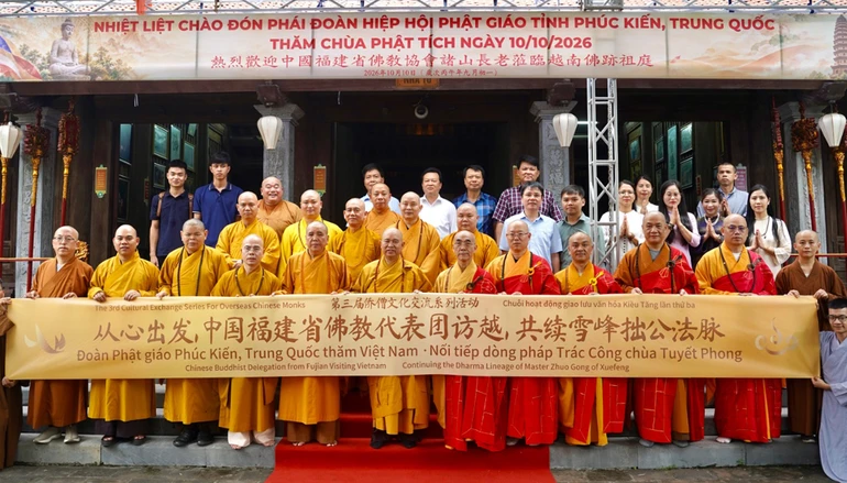Hiệp hội Phật giáo tỉnh Phúc Kiến, Trung Quốc thăm và lễ Tổ tại chùa Phật Tích (tỉnh Bắc Ninh)