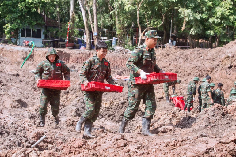 Đã có 832 hài cốt liệt sĩ (332 bộ có di vật) được tìm thấy tại Công viên Lê Thị Riêng (phường Hòa Hưng, TP.HCM)
