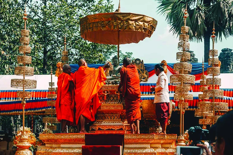 Pchum Ben là dịp lễ hội có ý nghĩa quan trọng trong đời sống tinh thần của người dân Campuchia