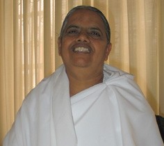 Bà Meera Naganada.