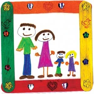 Ước mơ về một gia đình hạnh phúc qua tranh vẽ của một trẻ em. Ảnh: TL