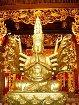 Tượng phật trong chùa Thành, Lạng Sơn