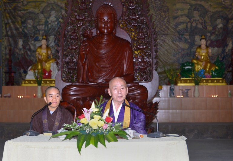 Hòa thượng Yoshimizu Daichi thuyết giảng ở Học viện Phật giáo VN tại TP.HCM