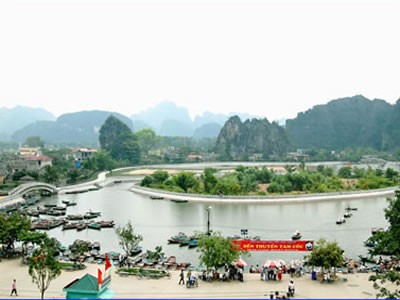 Xây dựng lại tháp LINH TẾ trên đỉnh núi Dục Thúy