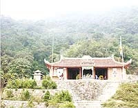 Chùa Văn Tiêu trên đường lên Yên Tử