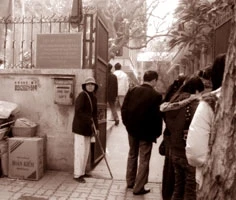 "Ăn mày thế gian" mong gì ở "ăn mày cửa Phật"?