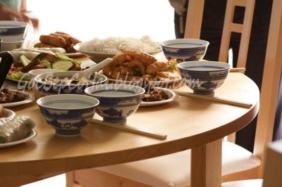Hương linh thọ dụng phẩm vật dâng cúng bằng cách nào?