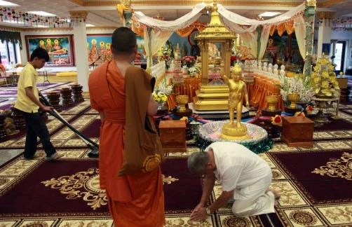 Mỹ: Chùa Munisotaram tổ chức Lễ an vị xá lợi Phật