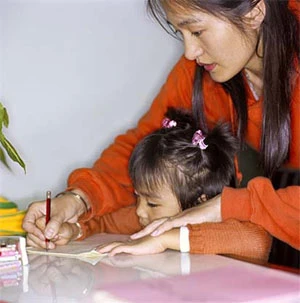 Dạy con từ thuở con thơ