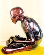 Nhục thân thiền sư Vũ Khắc Minh sau khi tu bổ - Ảnh do tác giả cung cấp