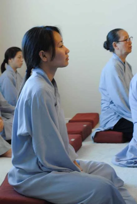 Tọa thiền trong mùa nóng