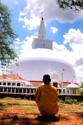 Sri Lanka: Trên 400 chùa thiếu chư Tăng chăm sóc