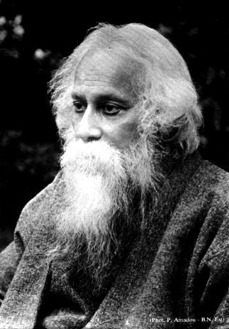 Thi nhân Rabindranath Tagore là một nhà văn, nhà thơ, học giả và nhà hoạt động chính trị nổi tiếng của Ấn Độ. Các tác phẩm của ông có giá trị văn hóa và triết học cao, được đánh giá cao trên toàn cầu. Hãy xem ngay hình ảnh liên quan để khám phá tác phẩm của một nhà văn vĩ đại này.