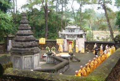 Truyền thông Phật giáo: Tăng cường giáo dục truyền thống Tăng bảo