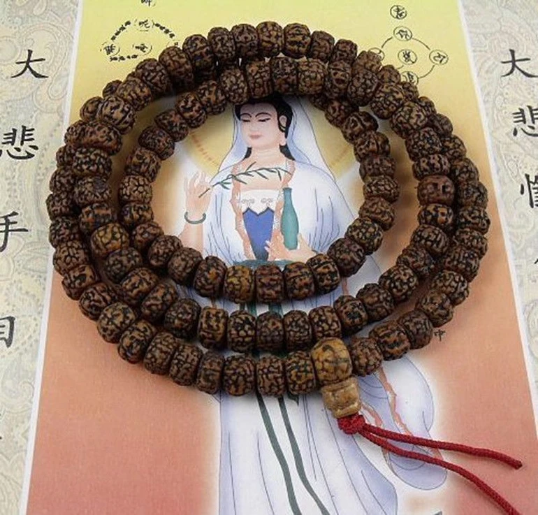 Nên trợ duyên cho hương linh quy hướng Tam bảo