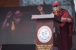 Đức Dalai Lama nói chuyện tại Trường Cao đẳng Kalindi