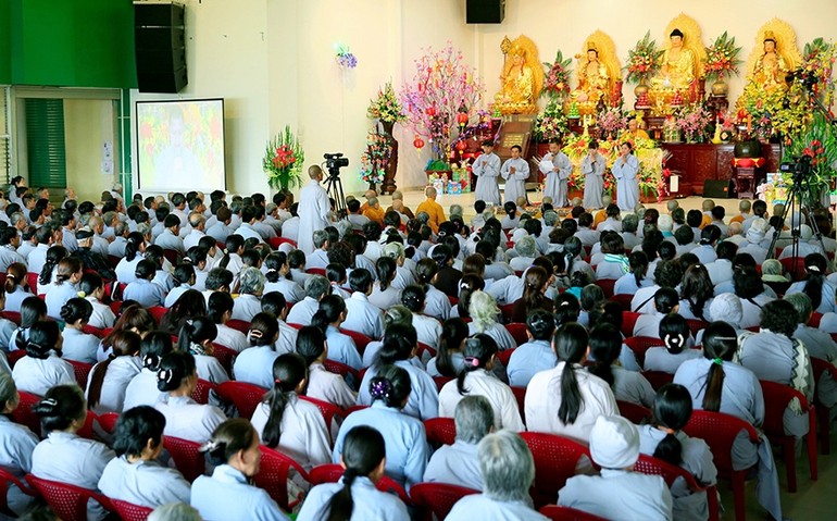 Tuy nhờ có Phật lực hộ trì, tiếp dẫn, nhưng nếu không có công phu tu tập tự thân tương ưng, làm sao có sự cảm ứng, làm sao vãng sinh?