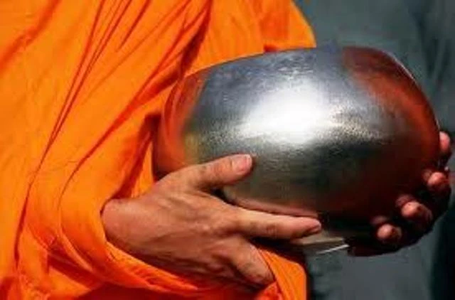 Còn tâm rất tốt nên hẳn nhiên là xuất gia được - Ảnh minh họa