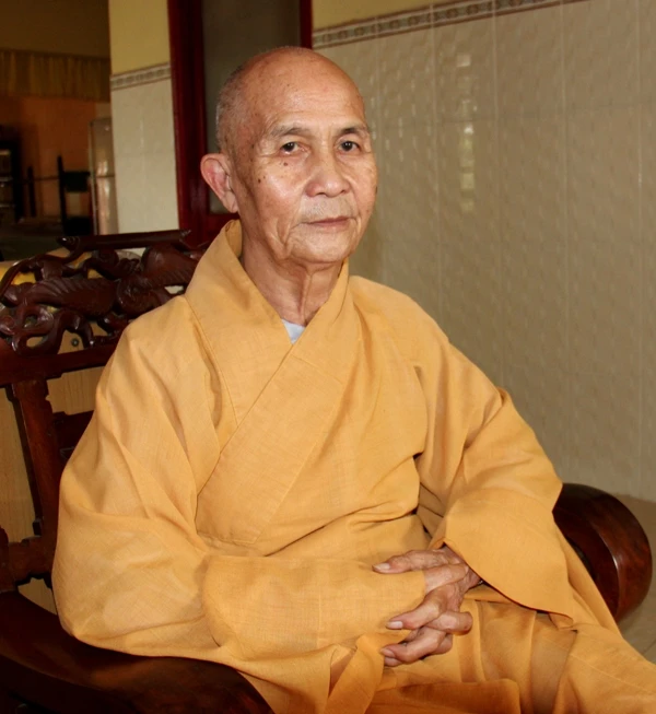 HT.Thích Thiện Lạc