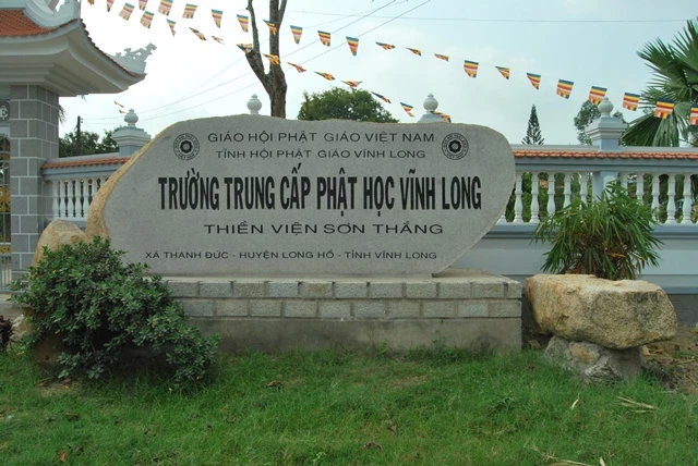 Trường TCPH tỉnh Vĩnh Long chiêu sinh khóa VIII