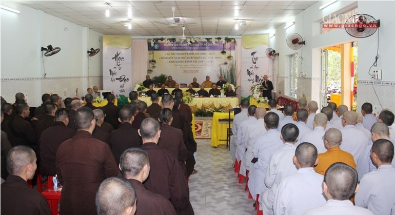 Lễ tốt nghiệp khóa 19 Lớp sơ cấp Phật học Q.Tân Bình - Ảnh: Như Danh
