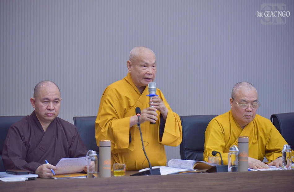 Trưởng lão Hòa thượng Thích Thiện Nhơn, Phó Pháp chủ, Chủ tịch HĐTS GHPGVN, Trưởng Ban Tổ chức Đại lễ Vesak LHQ 2025 phát biểu chỉ đạo