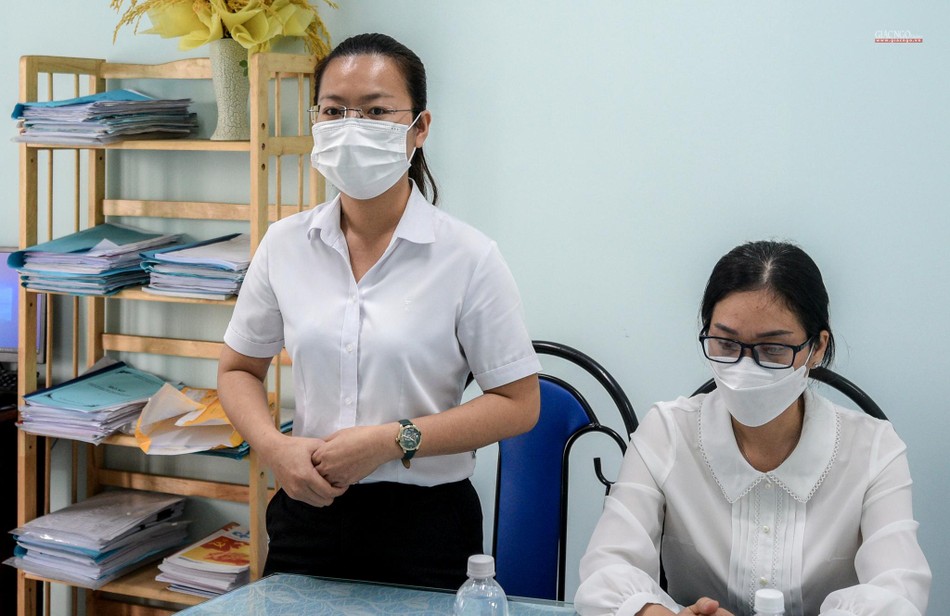 Bà Ngô Thị Ngọc Nga, Phó Bí thư Thường trực Đảng uỷ xã Lê Minh Xuân cám ơn chuyến viếng thăm của Ban Trị sự GHPGVN TP.HCM Bà Ngô Thị Ngọc Nga, Phó Bí thư Thường trực Đảng uỷ xã Lê Minh Xuân cám ơn chuyến viếng thăm của Ban Trị sự GHPGVN TP.HCM