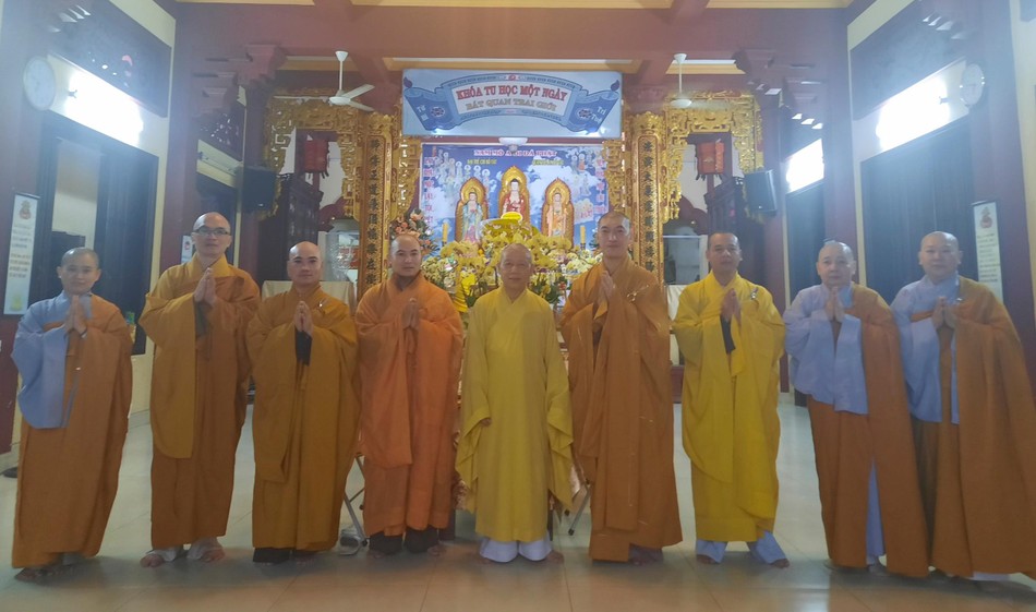 Ban Trị sự GHPGVN quận 7 khánh tuế Hòa thượng Thích Giải Thắng (chùa Bửu Quang) - Ảnh: Tắc Thiện Ban Trị sự GHPGVN quận 7 khánh tuế Hòa thượng Thích Giải Thắng (chùa Bửu Quang) - Ảnh: Tắc Thiện