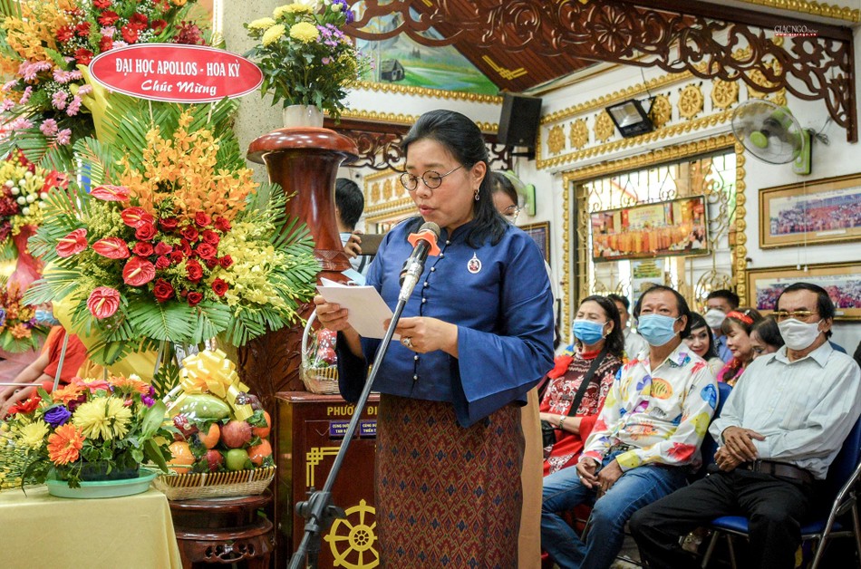 Bà Wiraka Mudhitaporn xúc động khi lần đầu tham dự Tết Chôl Chnăm Thmây tại VIệt Nam Bà Wiraka Mudhitaporn xúc động khi lần đầu tham dự Tết Chôl Chnăm Thmây tại VIệt Nam