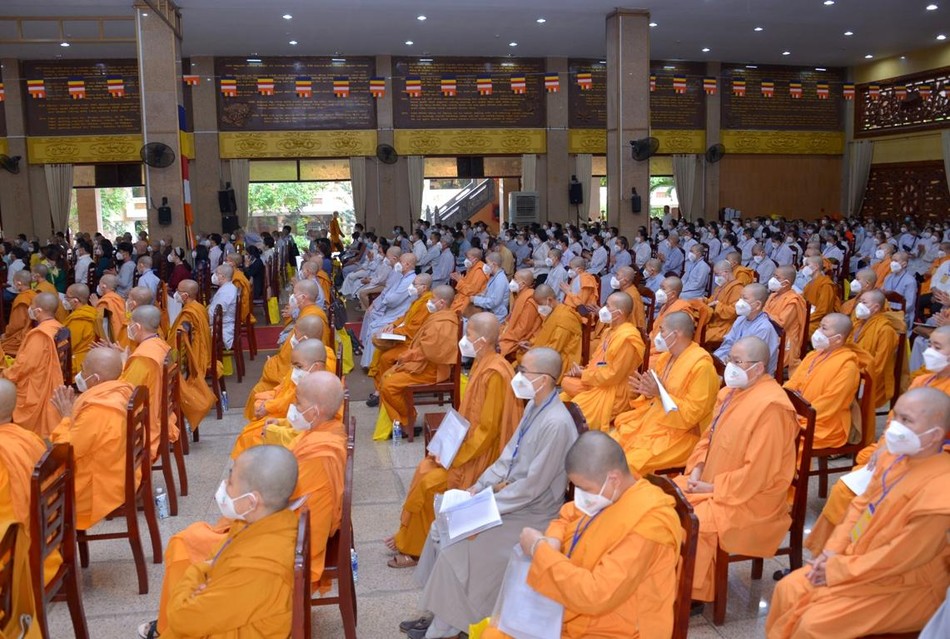 Quang cảnh hội trường Quang cảnh hội trường