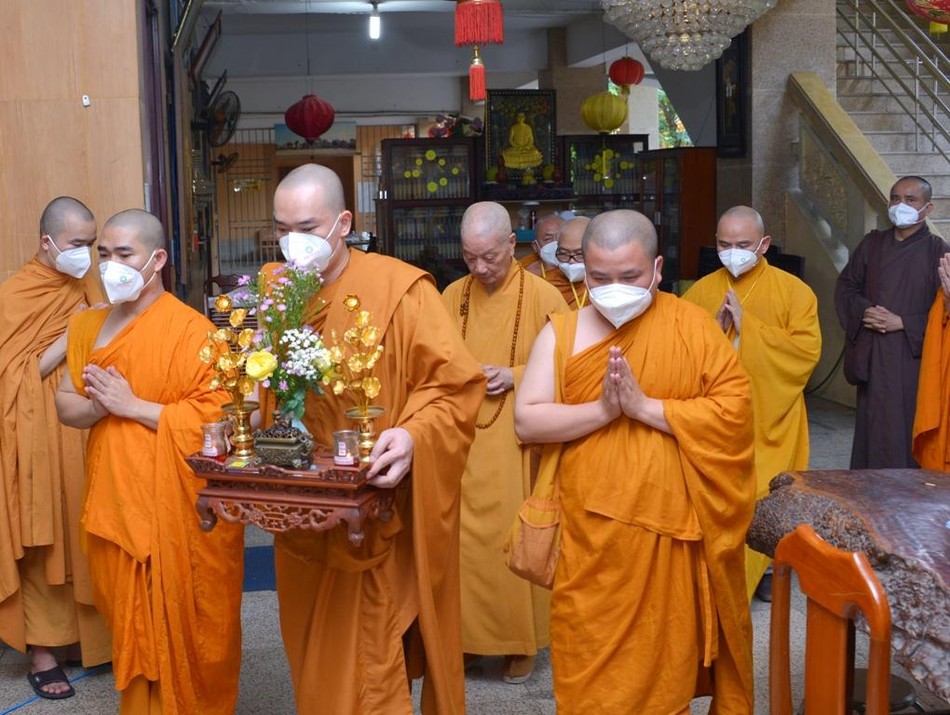 Cung nghinh chư tôn đức chứng minh Cung nghinh chư tôn đức chứng minh