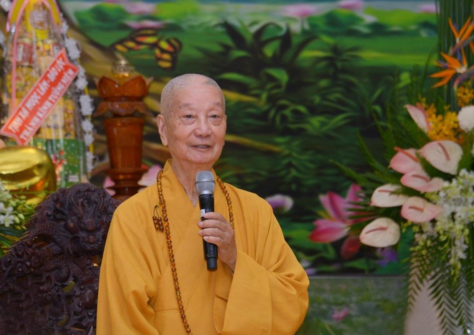 Trưởng lão Hòa thượng Thích Trí Quảng, Quyền Pháp chủ GHPGVN ban đạo từ Trưởng lão Hòa thượng Thích Trí Quảng, Quyền Pháp chủ GHPGVN ban đạo từ