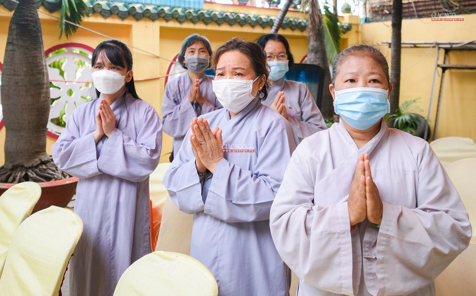 Phật tử về tham dự chương trình