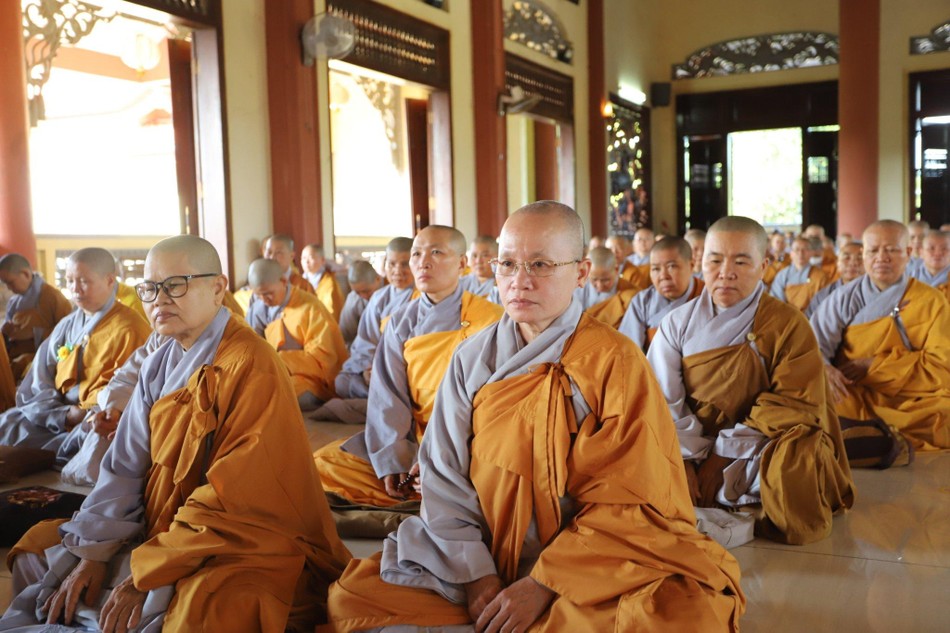 Ni giới Phật giáo Phú Yên tham dự buổi lễ Ni giới Phật giáo Phú Yên tham dự buổi lễ