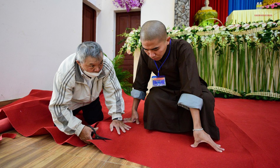 Hoàn thiện các khâu trang trí cuối Hoàn thiện các khâu trang trí cuối