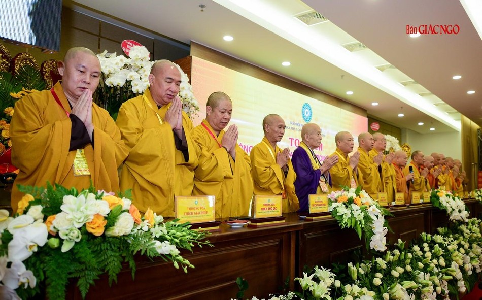 Niệm Phật cầu gia hộ